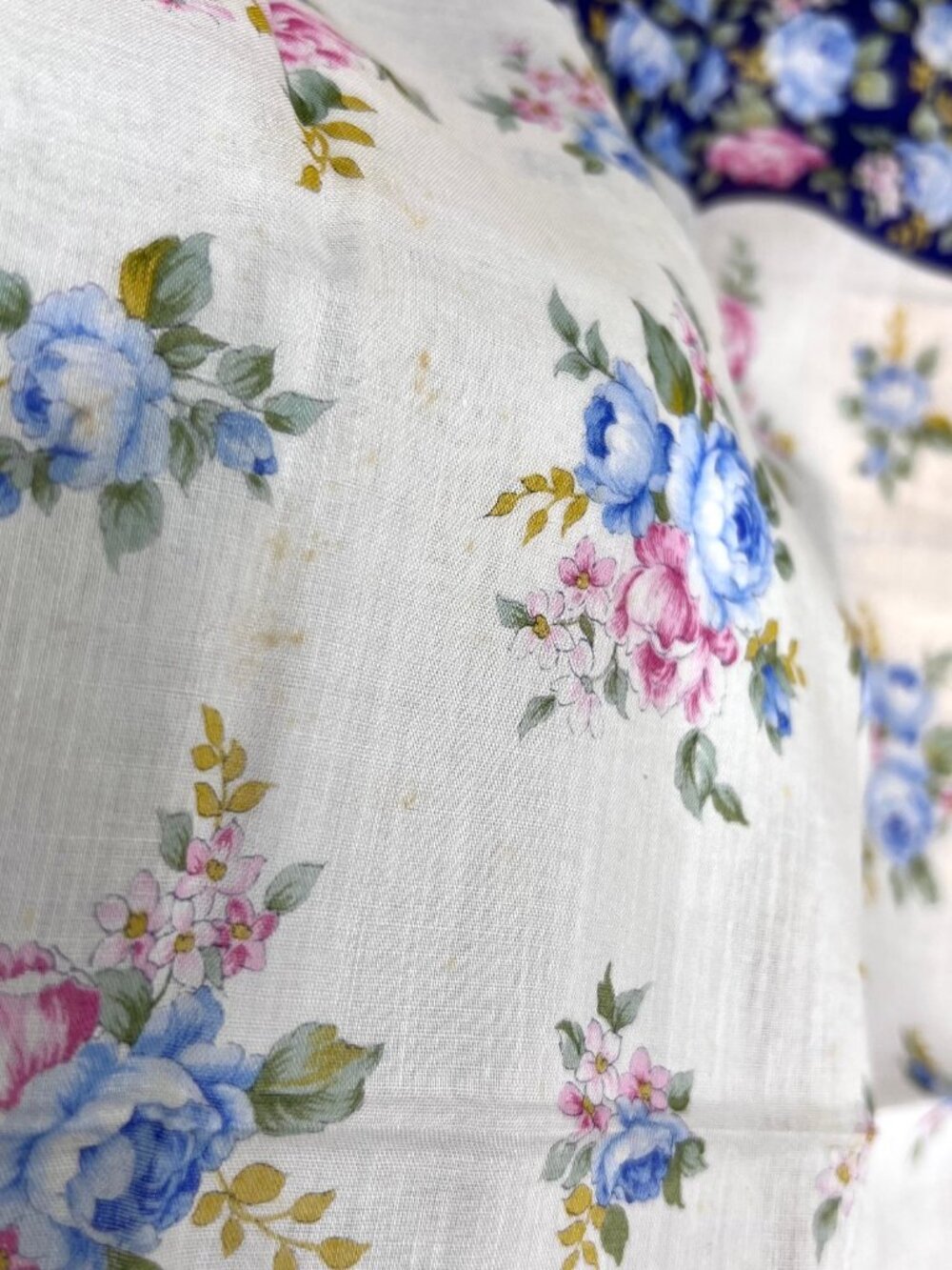 2 Neck-Kerchief YSL & Christian Dior cotton 18.5" white blue red  foral ( - Picture 10 of 14
